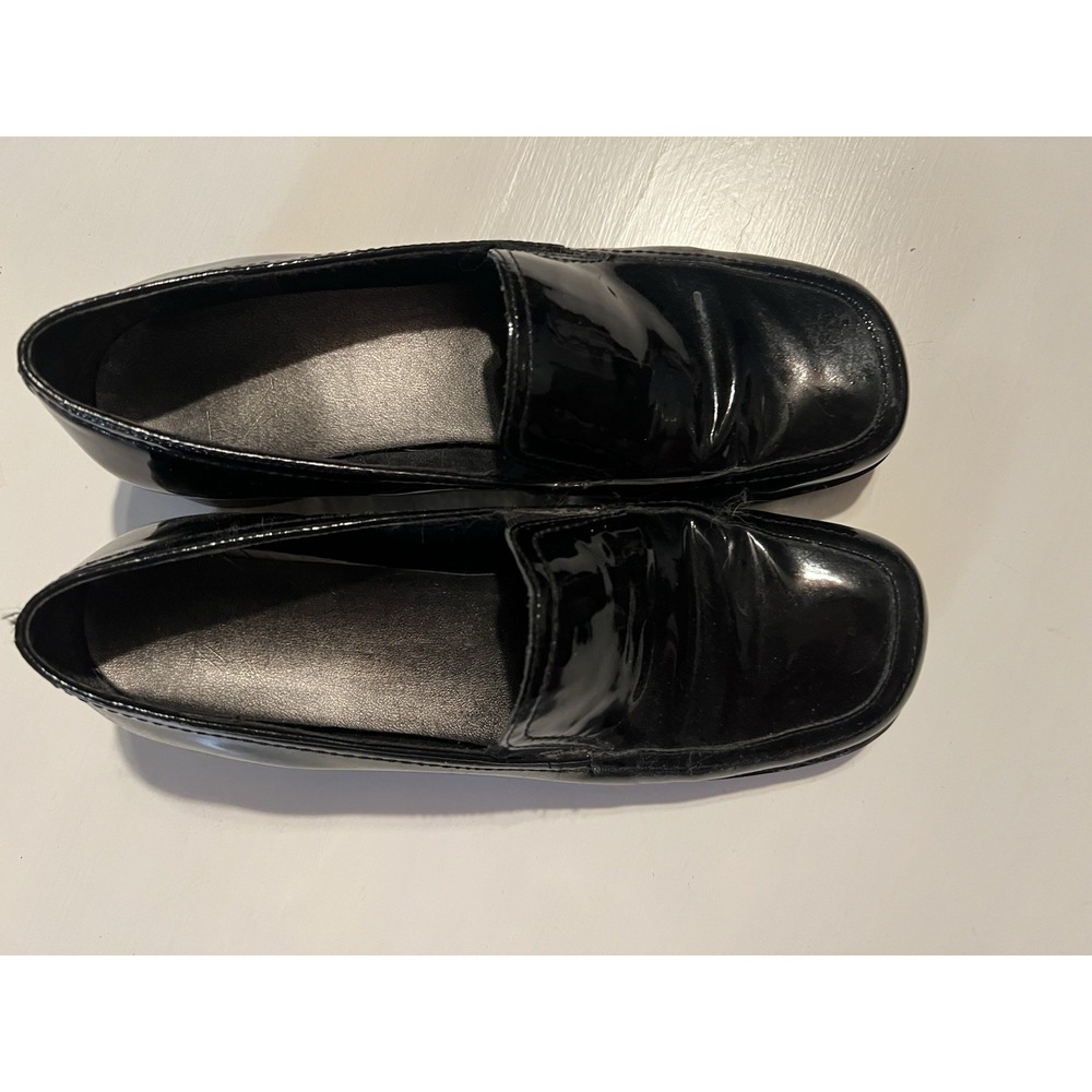 Womens Black Patent Leather Look Loafers Size 7M Block Heel Career Office Shoes